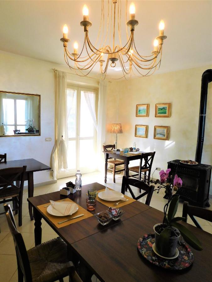 Domus Langhe B&B Treiso Extérieur photo
