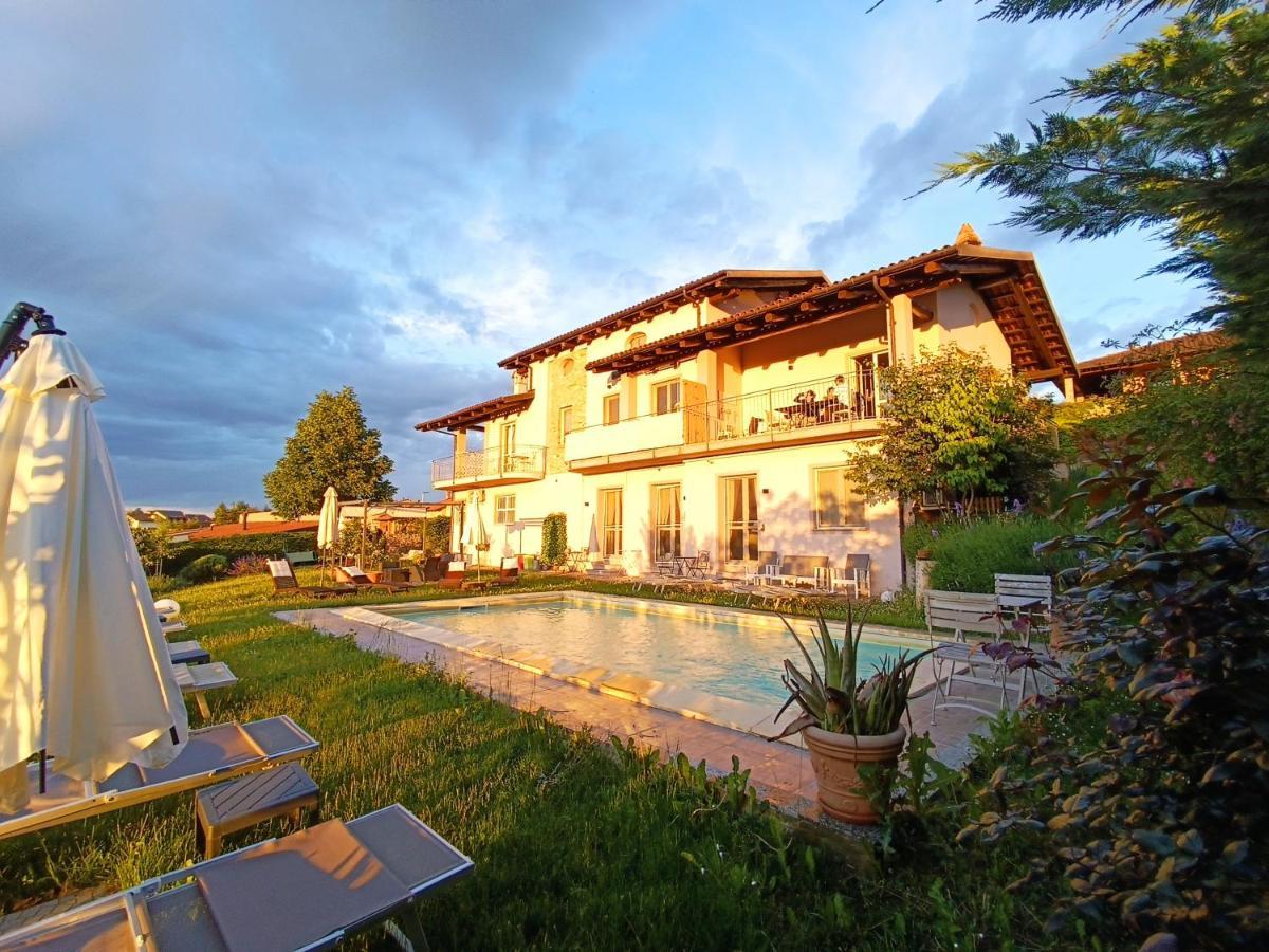 Domus Langhe B&B Treiso Extérieur photo