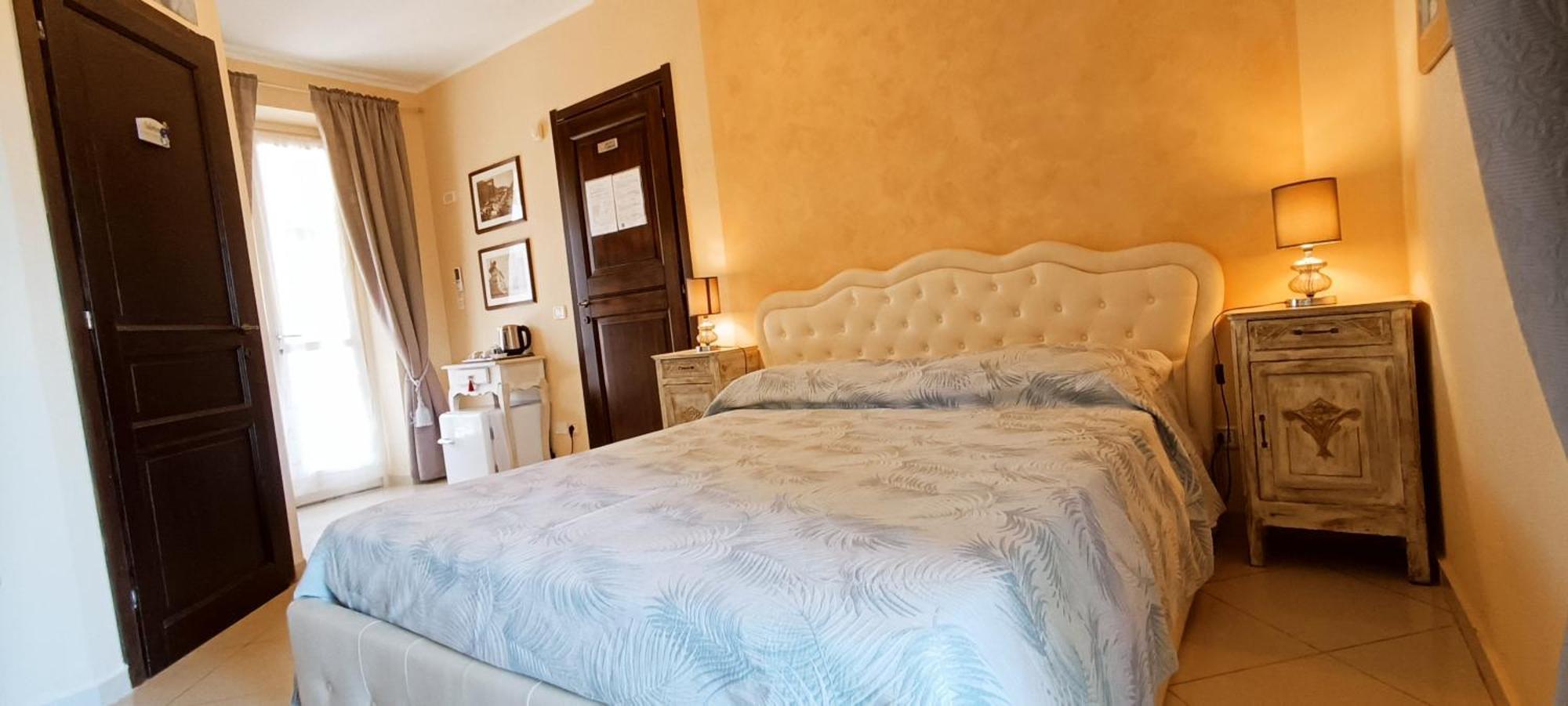 Domus Langhe B&B Treiso Chambre photo