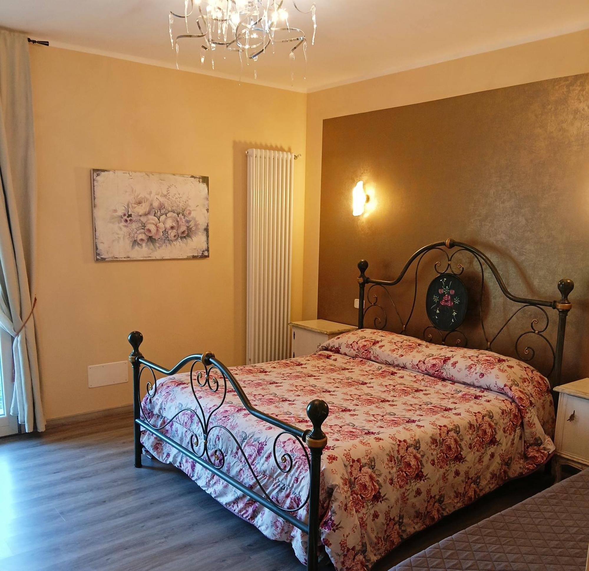 Domus Langhe B&B Treiso Extérieur photo