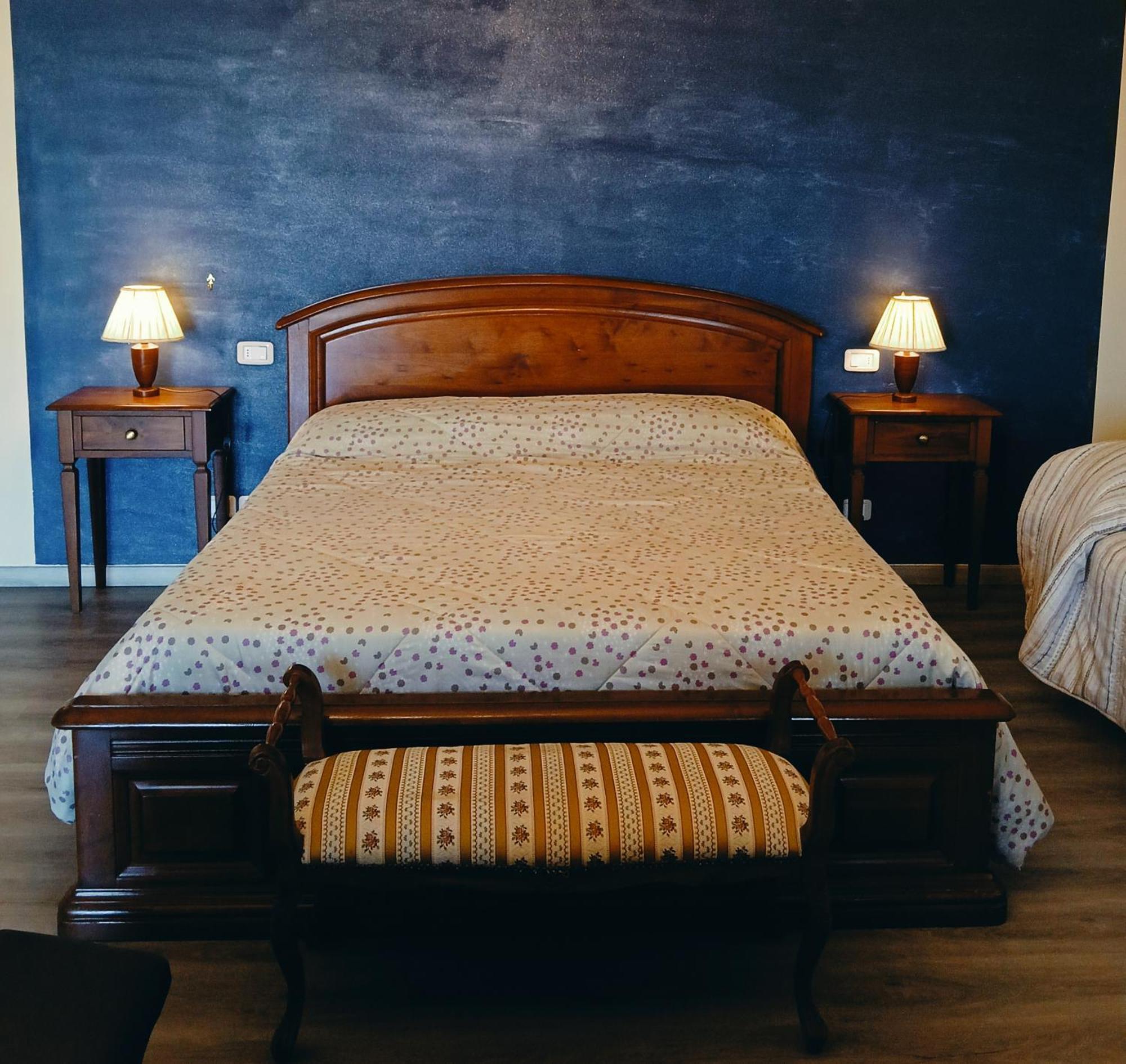 Domus Langhe B&B Treiso Extérieur photo