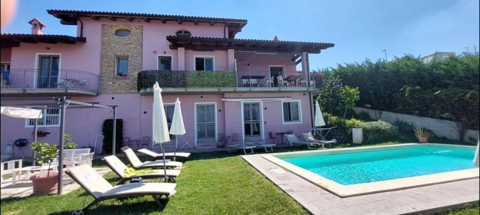 Domus Langhe B&B Treiso Extérieur photo