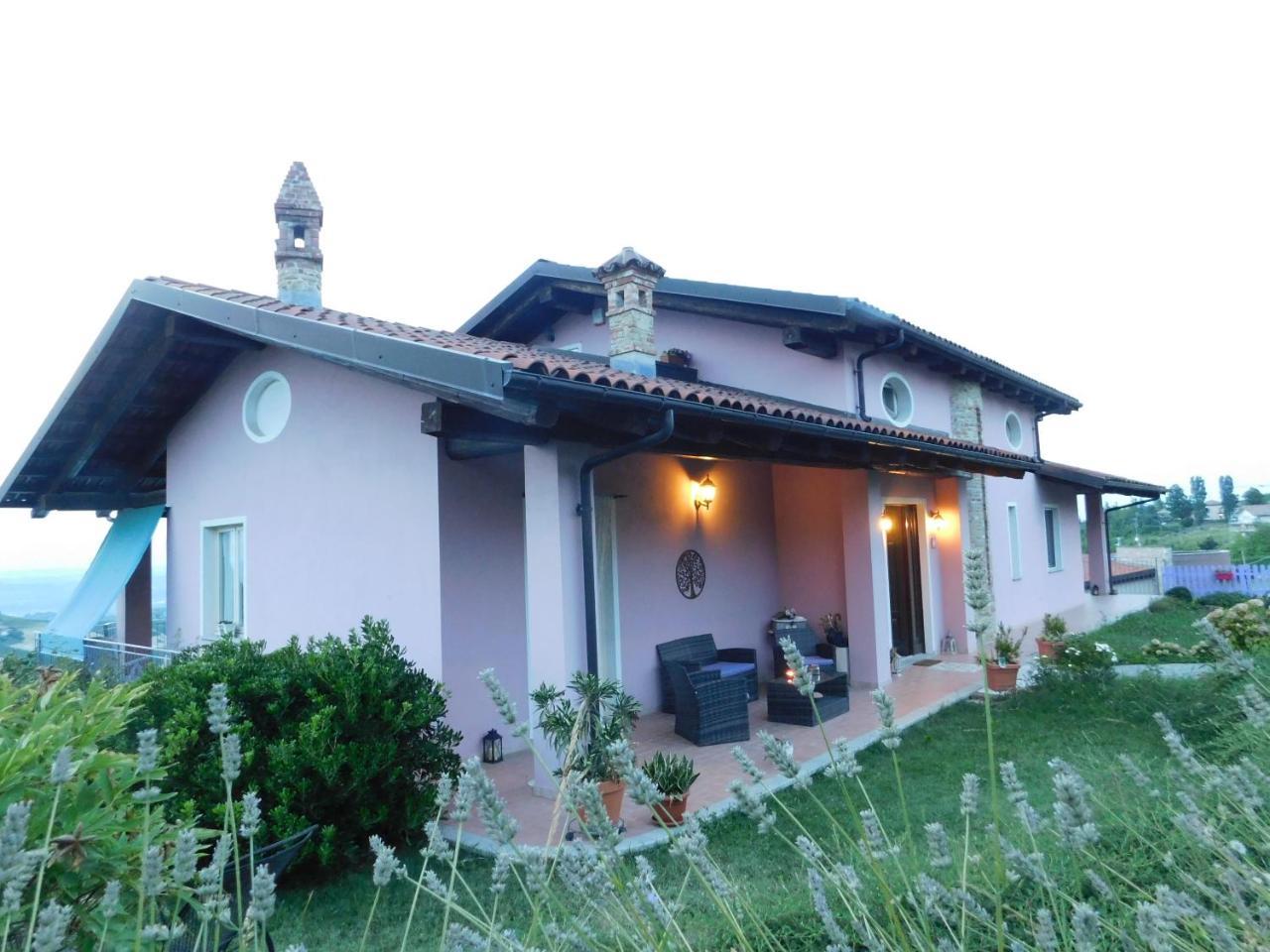 Domus Langhe B&B Treiso Extérieur photo